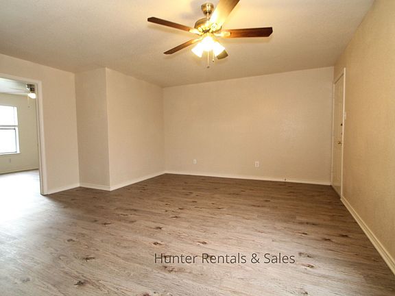 5th image of 1714 Benttree Dr APT A