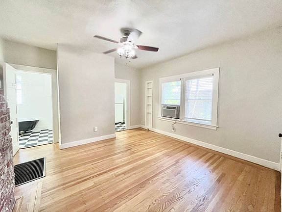 2nd image of 2401 P St APT B