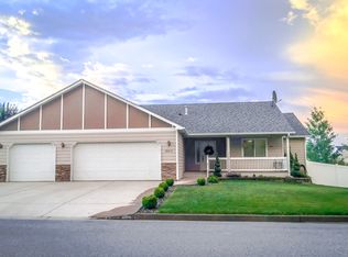 18017 E 12th Ct, Greenacres, WA 99016