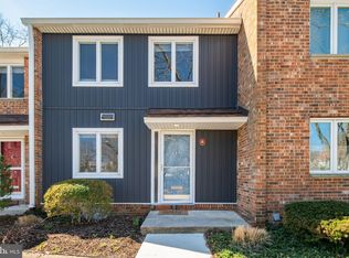 6 S Close, Moorestown, NJ 08057