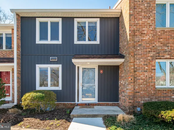 6 S Close, Moorestown, NJ 08057
