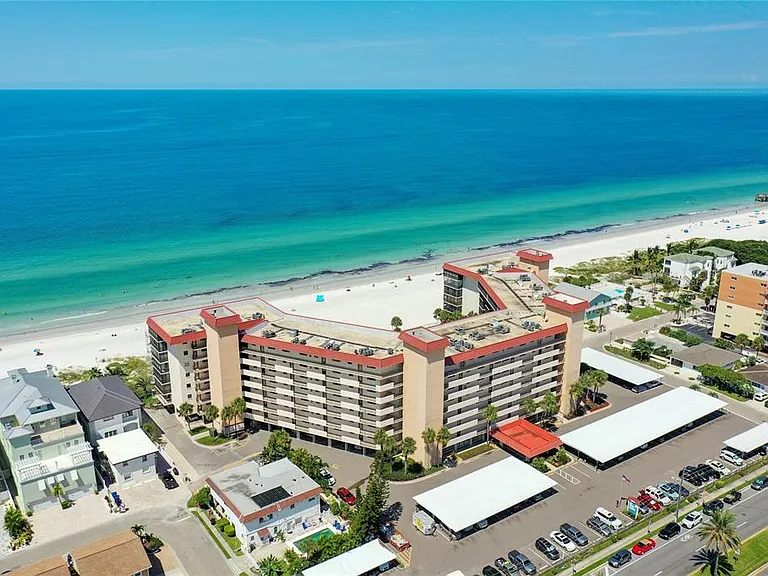 18304 Gulf Blvd #116 — Photo 4