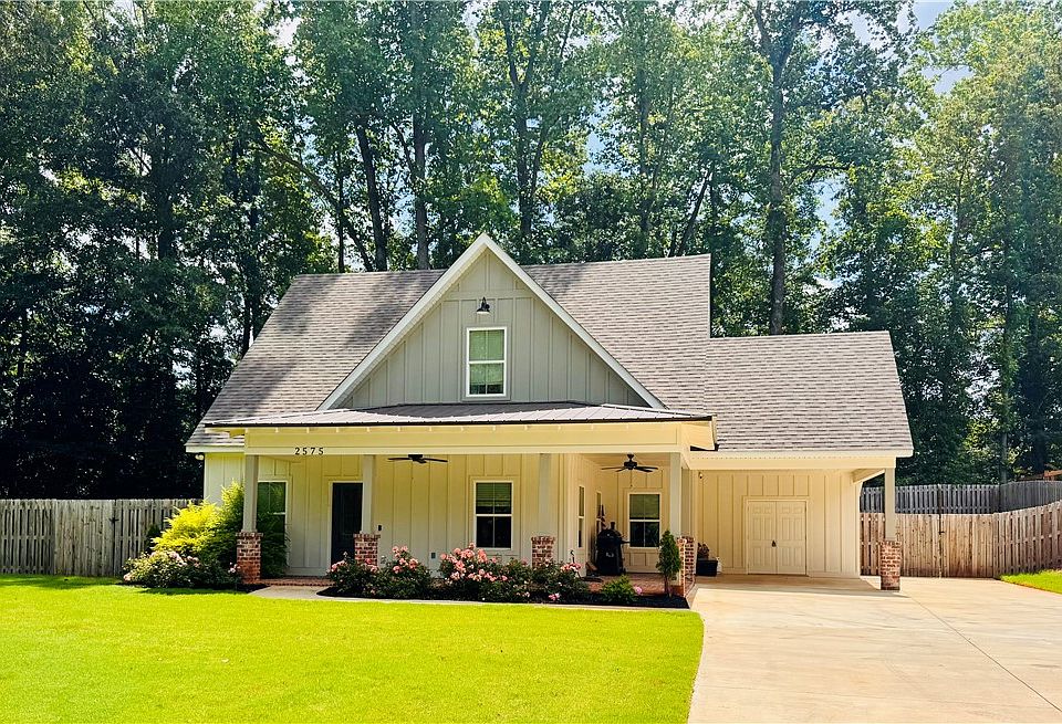 1st image of 2575 Rocky Brook Rd
