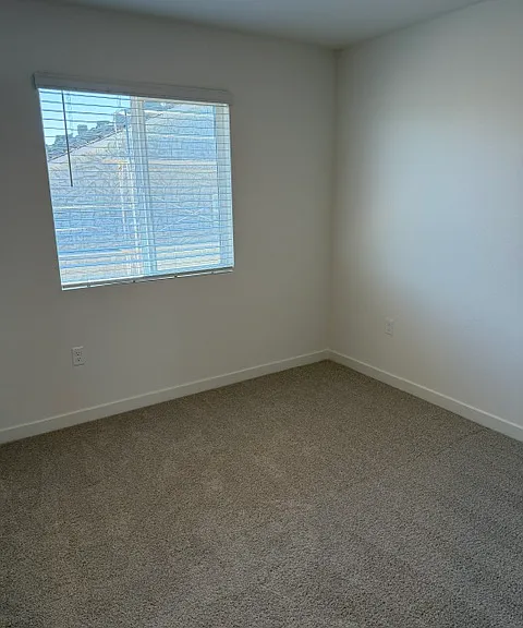 2915 Porcelain St — Photo 18