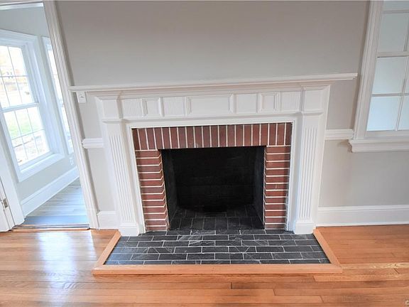 4th image of 1417 Westbrook Ave