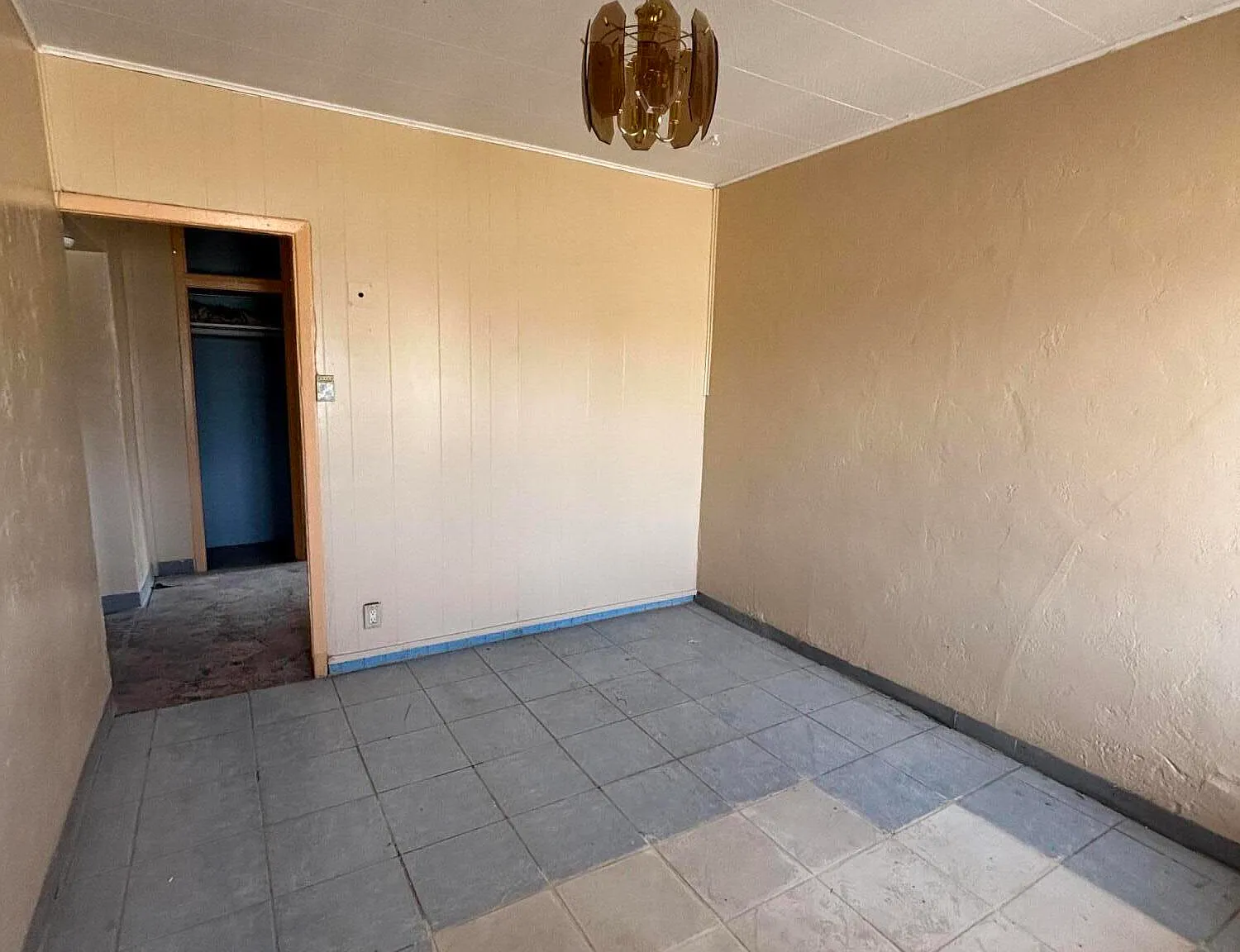1 bed, 1.0 bath, 586 sqft, $700 — Photo 2