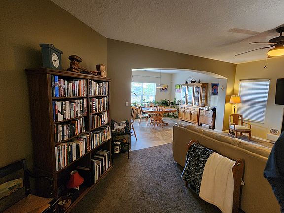 5th image of 6719 Glenturret Way NE