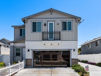 166 Rochester St #A, Costa Mesa, CA, 92627