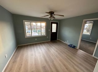 4152 S 10th St, Milwaukee, WI 53221