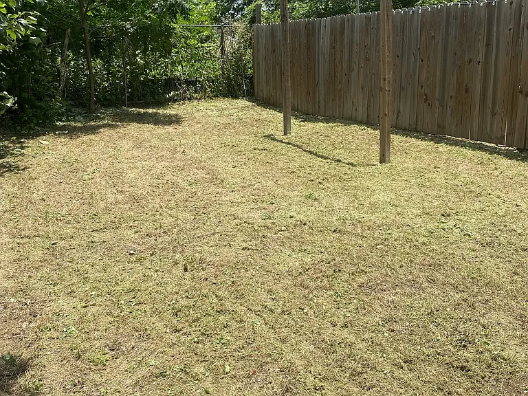 6004 Tracy Lynn Ln #A — Photo 28