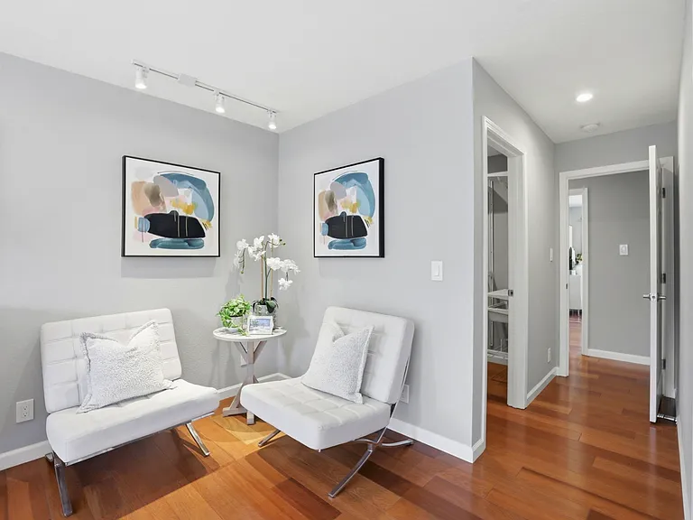 3490 Flora Vista Ave — Photo 18