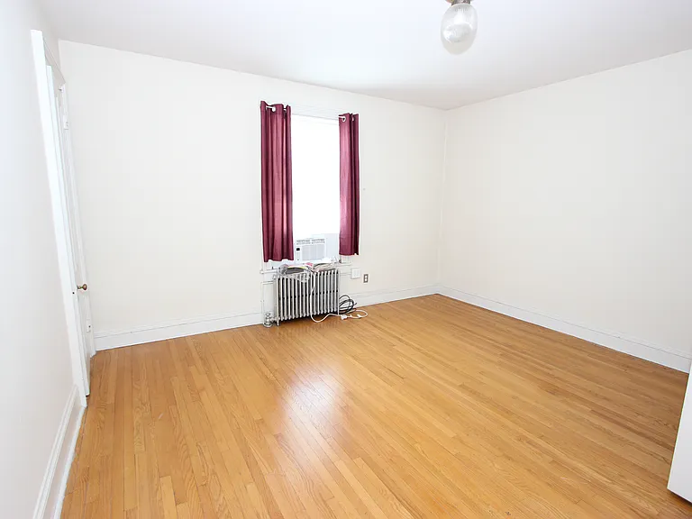 28 Greenwood Ave — Photo 13