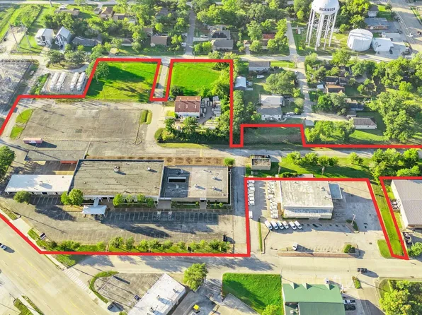 2401 Termini St, Dickinson, TX 77539