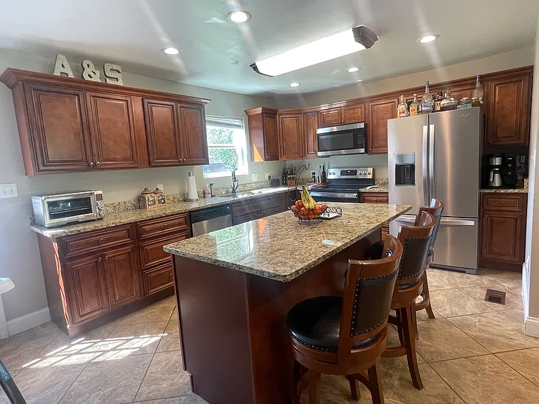 4208 Crosby Dr — Photo 5