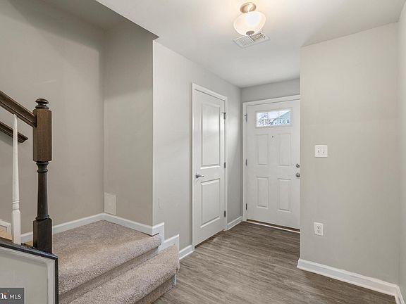 2nd image of 211 Landing Dr