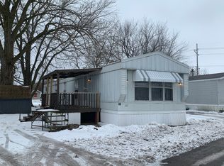 2705 St Vincents Ave TRLR 46, La Salle, IL 61301