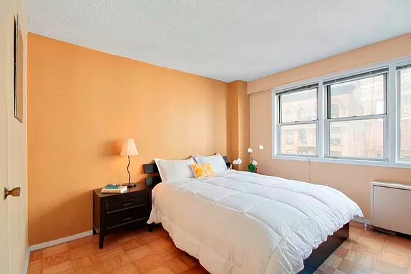 Rented by Corcoran | media 25