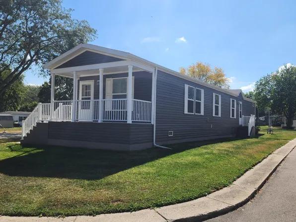 714 Mill St #54, Leslie, MI 49251