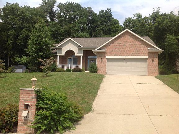 2nd image of 226 Granite Cliff Dr