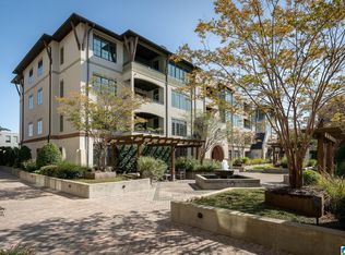 100 Hallman Hl E APT 301, Homewood, AL 35209