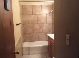 8521 W 53rd St, Overland Park, KS 66202