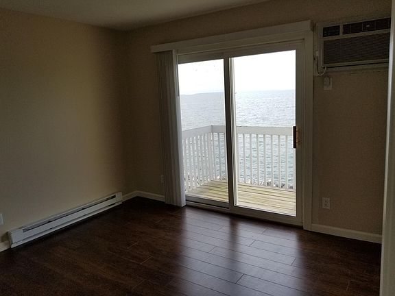4th image of 550 N Lake Pine Dr #2