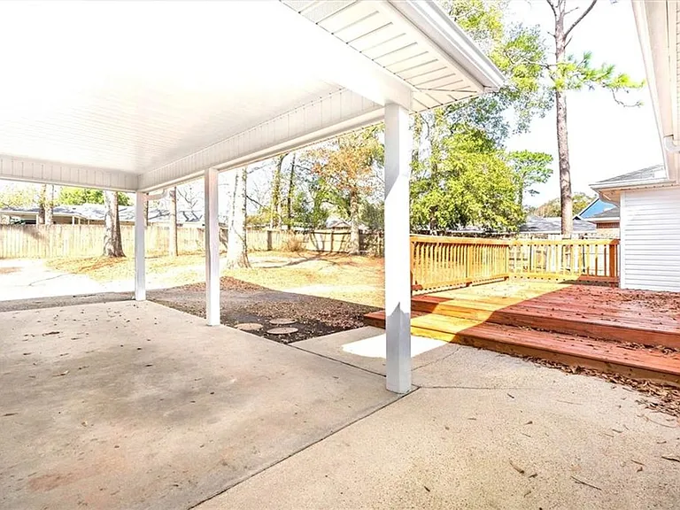 1240 Lynchburg Ct — Photo 28