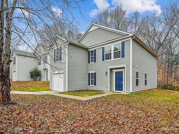 2nd image of 4004 Chandler Haven Dr