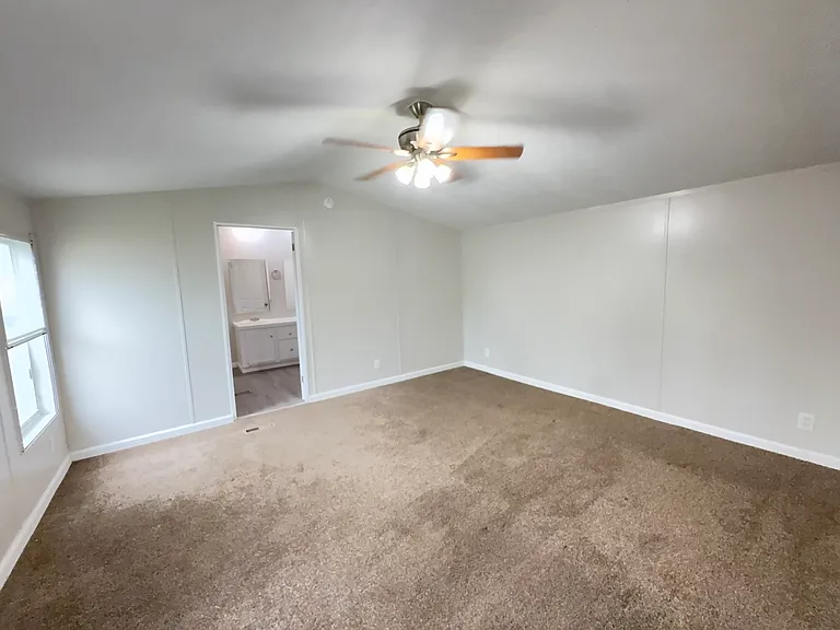 820 Grant Ave #7 — Photo 7