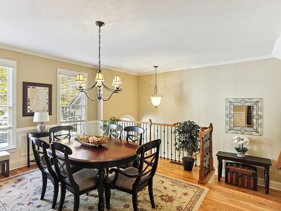 3rd image of 3028 Gaston Cir SE #4