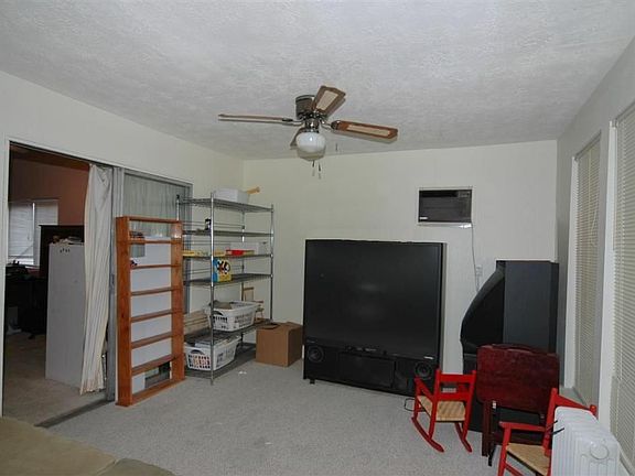 4th image of 16515 Barcelona Dr