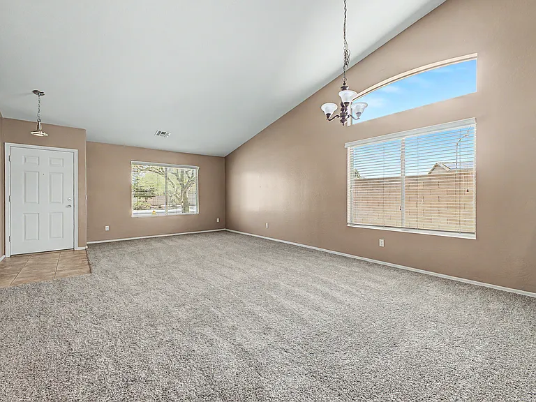 15652 W Durango St — Photo 5