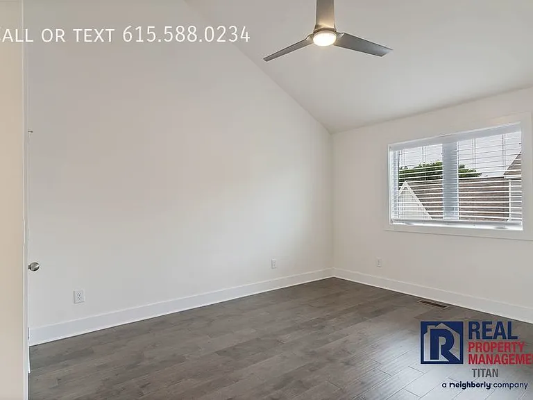 700 James Ave #18 — Photo 16