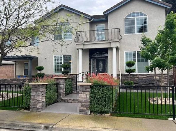 2810 Majestic Ct, Turlock, CA 95382