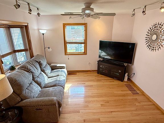 2nd image of 25 Union St #1