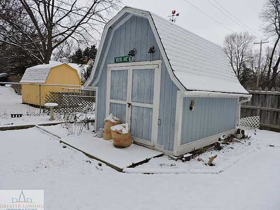3rd image of 1441 E Glenhaven Ave