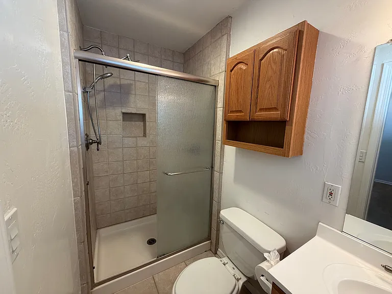 PRIMARY ENSUITE BATH FROM DOOR
