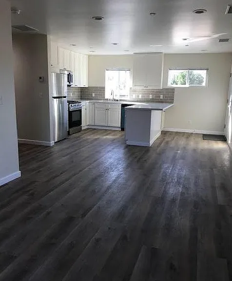 405 S Claudina St — Photo 3