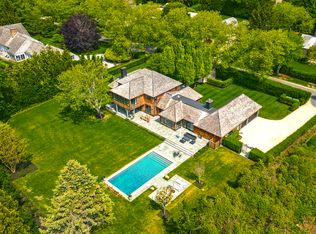 8 Pondview Ln, East Hampton, NY 11937