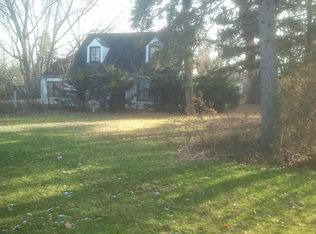 207 South Pkwy, Prospect Heights, IL 60070