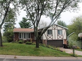 635 Hanson Ct, Onalaska, WI 54650