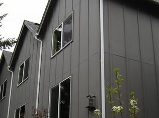 705 NE North St #94, Seattle, WA 98133