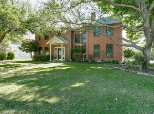 4129 Countryside Dr, Grapevine, TX 76051
