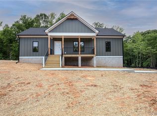 39 Forest View Rd, Cumberland, VA 23040
