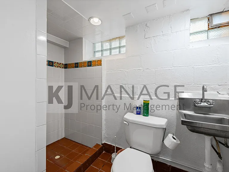 6953 Mayburn St — Photo 24