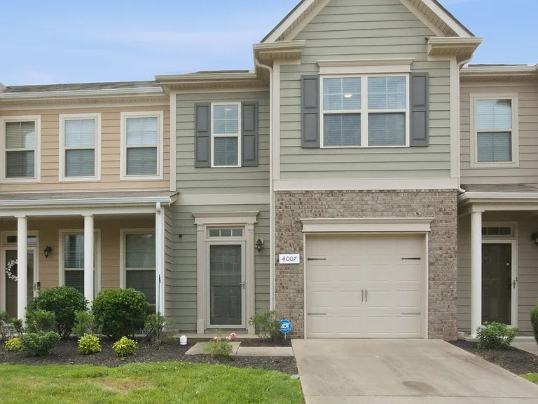 4007 Cannonsgate Ln — Photo 1