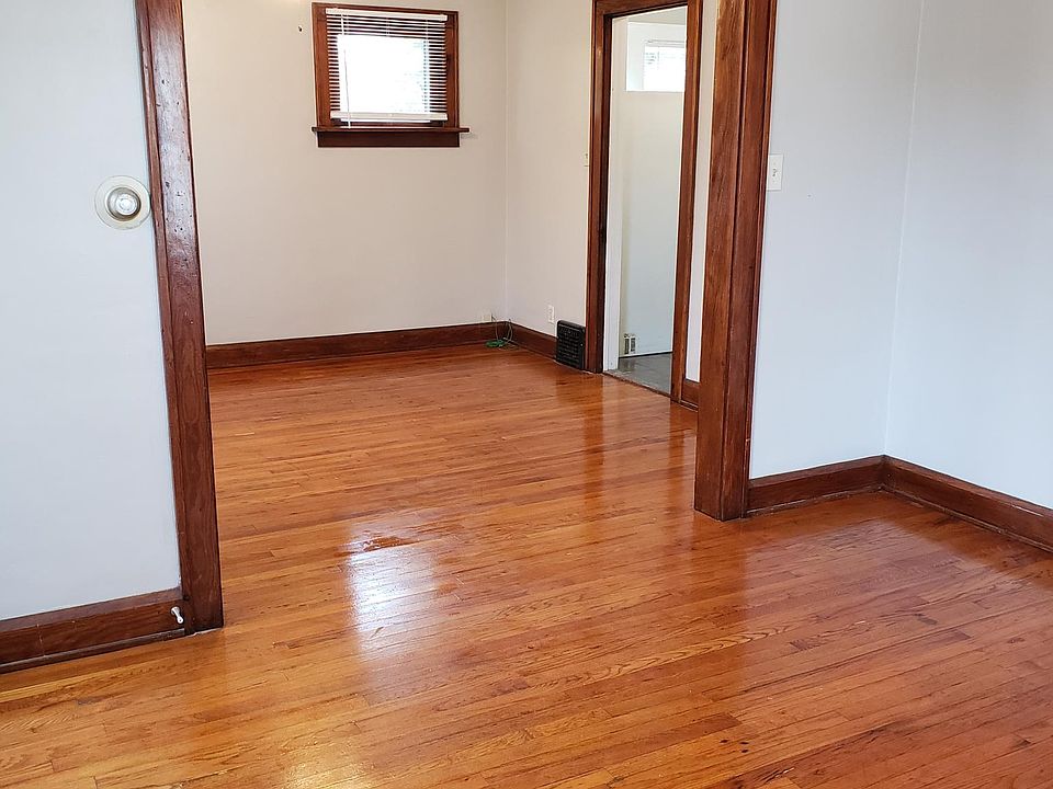 1st image of 3796 W 22nd Pl Rear 2