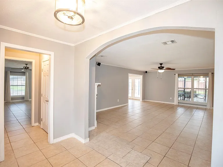 10514 Sagemeadow Ct — Photo 5