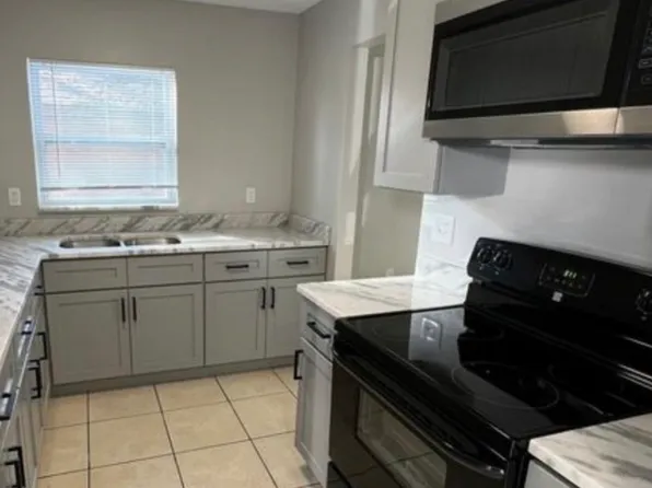 2559 Chestnut Woods Dr #2559, Lakeland, FL 33815