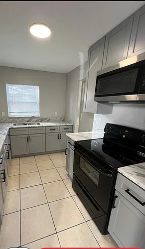 2559 Chestnut Woods Dr #2559 Photo 1
